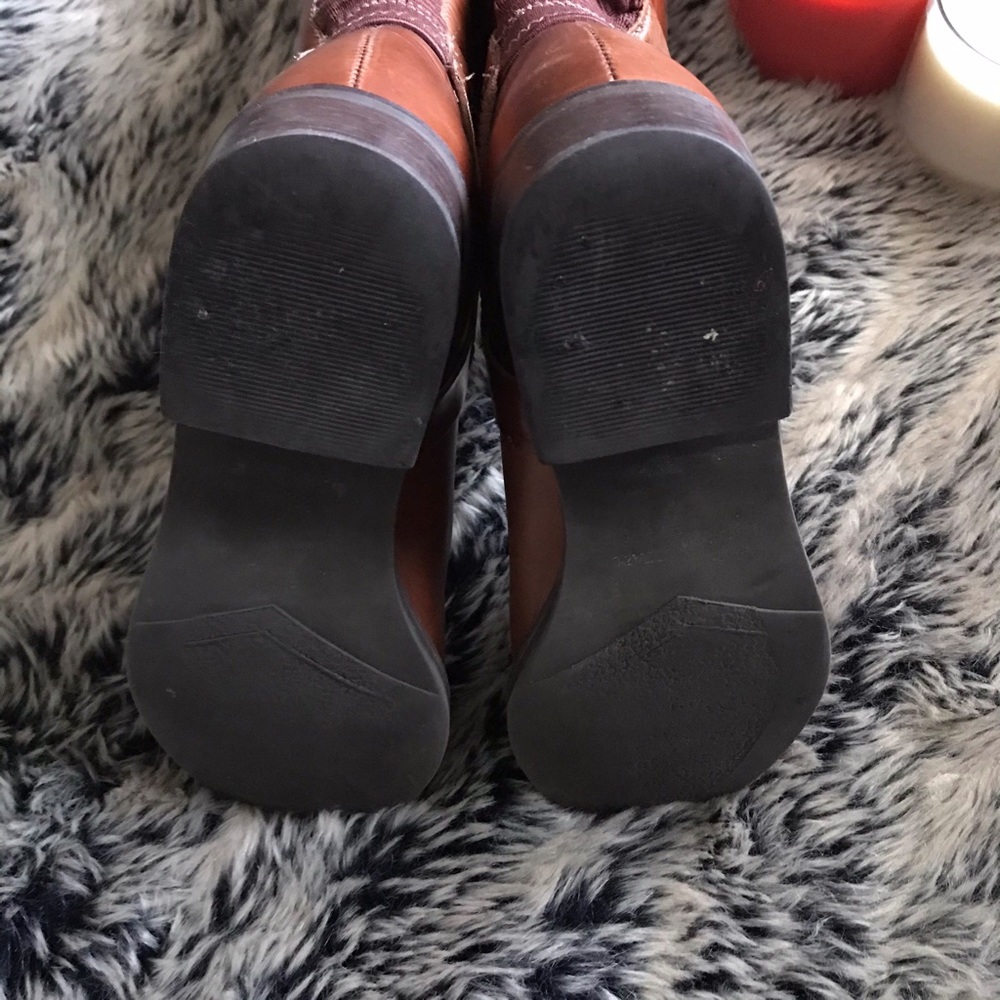 Steve Madden Sady Boots in Cognac - Picture 3 of 6